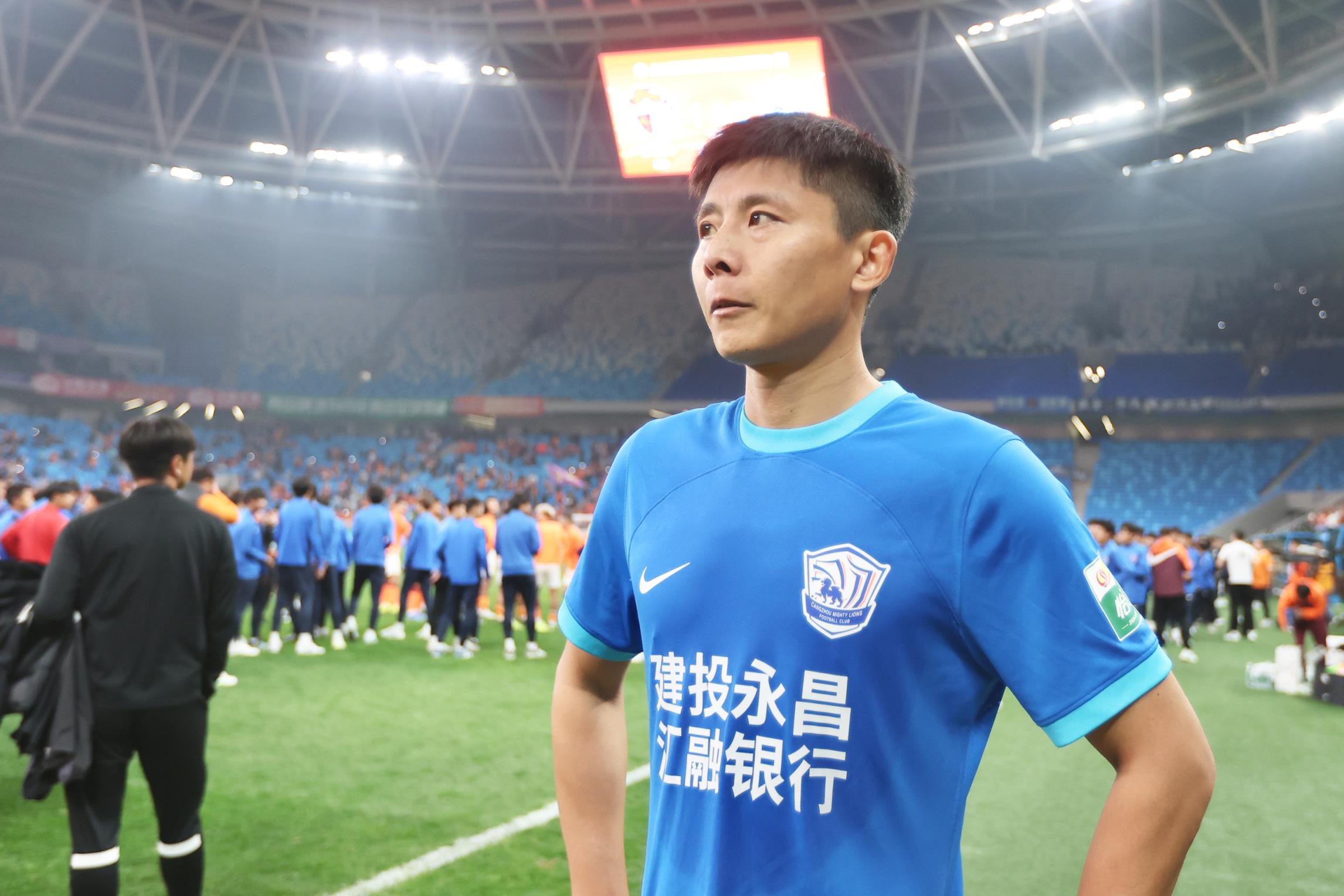 今天第5個！鄭凱木質(zhì)疑滄州：連續(xù)四年欠球員工資，還能過準(zhǔn)入？