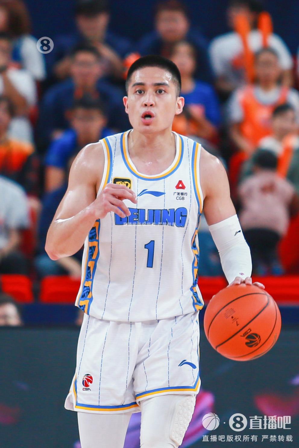 第四節(jié)先生！陳盈駿9中3得11分2板9助&11分全部為第四節(jié)所得！