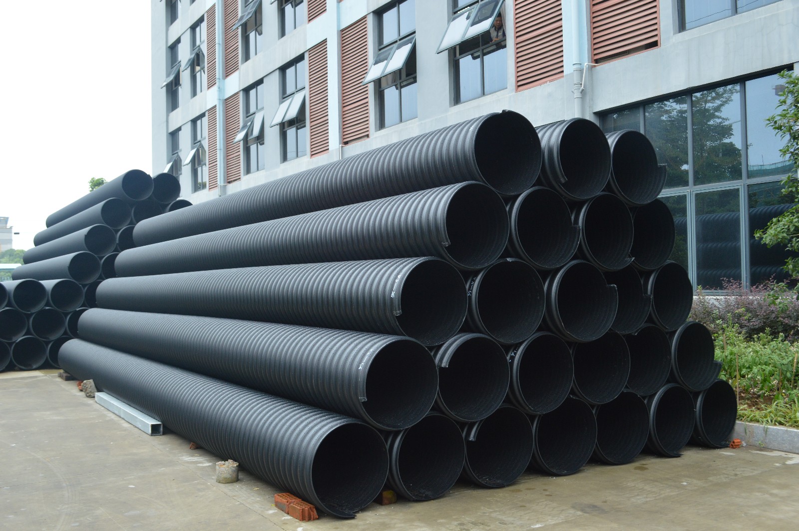 南京HDPE鋼帶增強螺旋波紋管